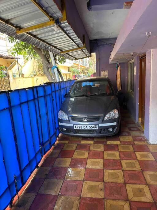 Jmj Residency Villa Hyderabad Esterno foto